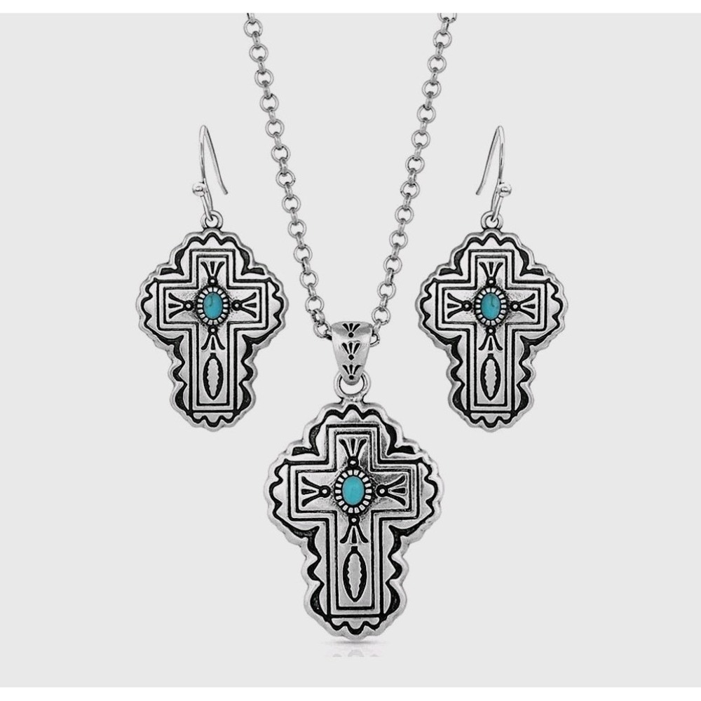 Montana Silversmiths Western Cathedral Cross Necklace Set - Retail $95 ~ New!